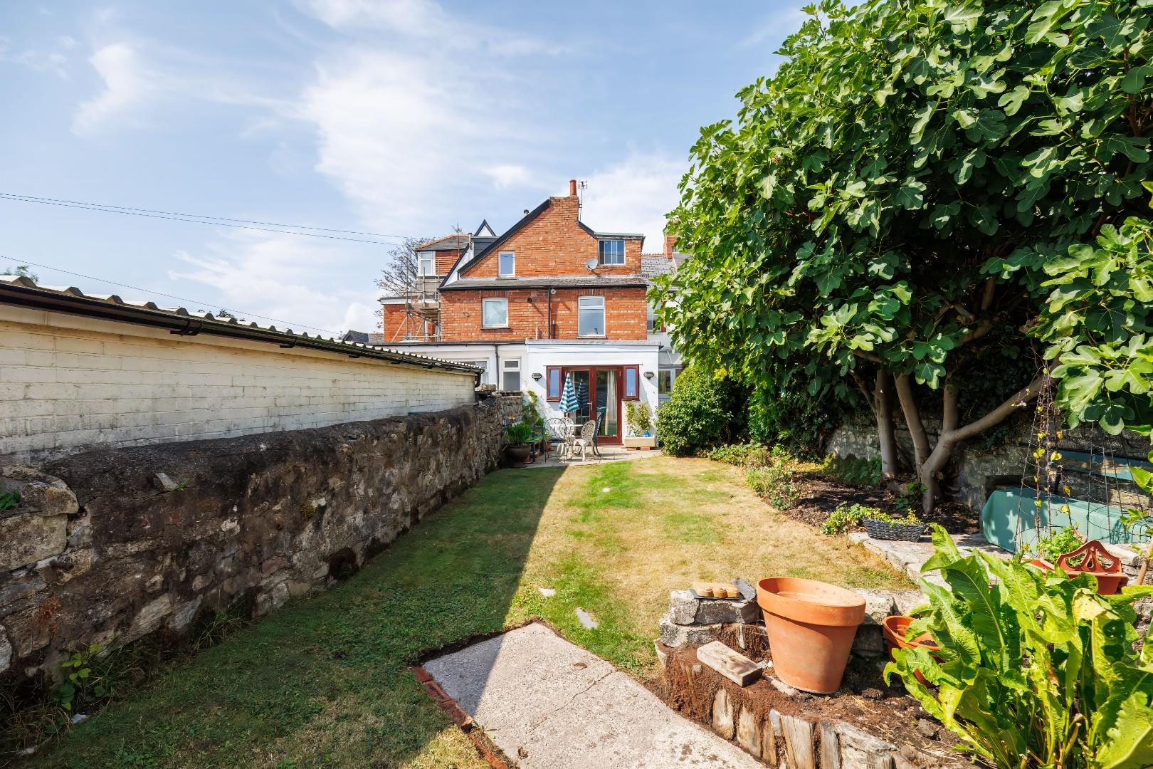 3 Church Avenue, Penarth, CF64 1AZ